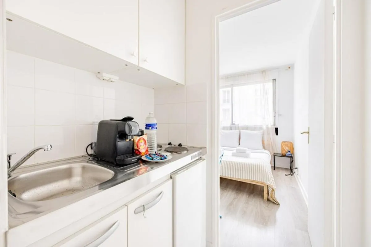 Amelot Mobilite Apartment Paris